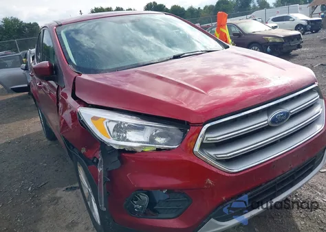 2017 Ford Escape Se из США, поврежденный, VIN 1FMCU9GD4HUF00385